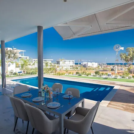 Ferienvilla Olivine Pearl Mit Meerblick By Interhome *