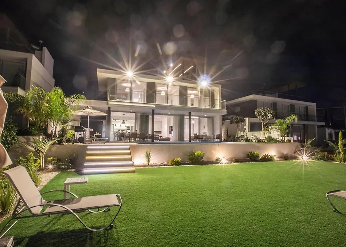 Feriehus Ferienvilla Olivine Pearl Mit Meerblick By Interhome *