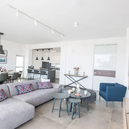 Ferienvilla Olivine Pearl Mit Meerblick By Interhome *