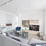 Vakantiehuis Ferienvilla Olivine Pearl Mit Meerblick By Interhome