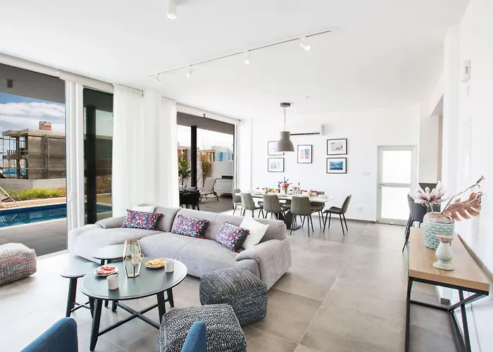 Ferienvilla Olivine Pearl Mit Meerblick By Interhome * Protaras