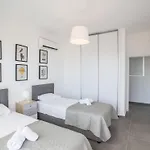 Ferienvilla Olivine Pearl Mit Meerblick By Interhome Feriehus Protaras