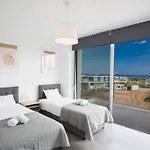 Feriehus Ferienvilla Olivine Pearl Mit Meerblick By Interhome Protaras