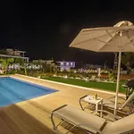 Ferienvilla Olivine Pearl Mit Meerblick By Interhome