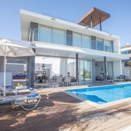 Ferienvilla Olivine Pearl Mit Meerblick By Interhome Vakantiehuis Protaras