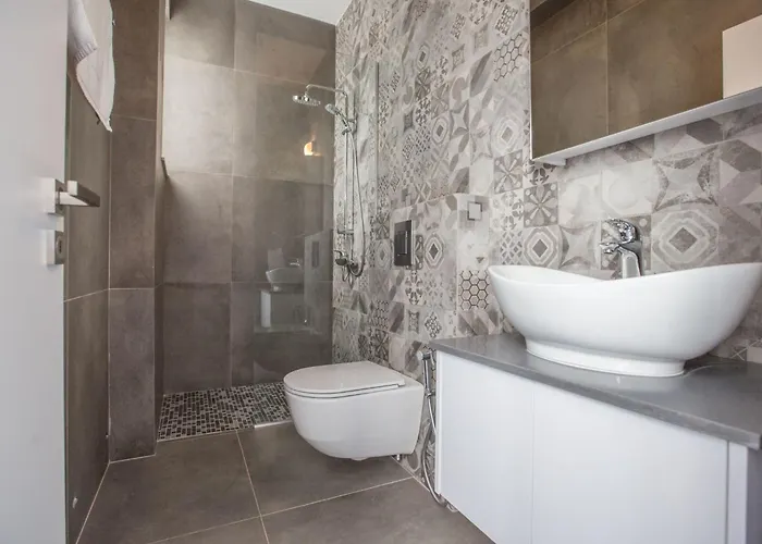 Ferienvilla Olivine Pearl Mit Meerblick By Interhome *